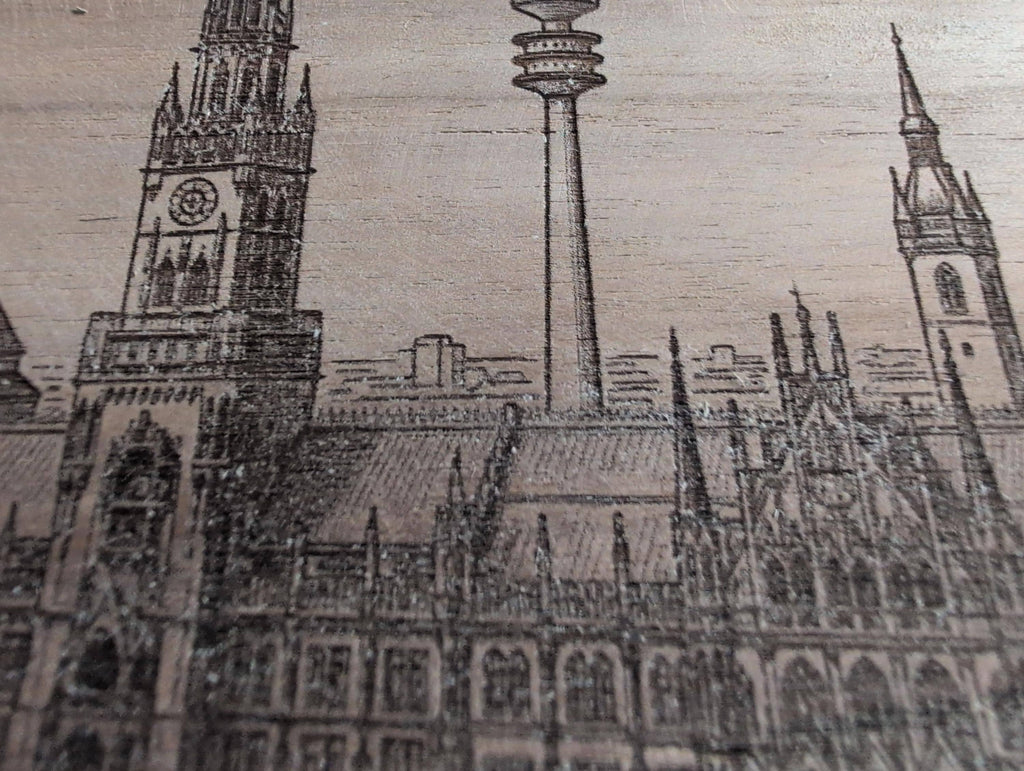 München für dahoam: Hochwertiges Brotzeitbrett mit Lasergravur