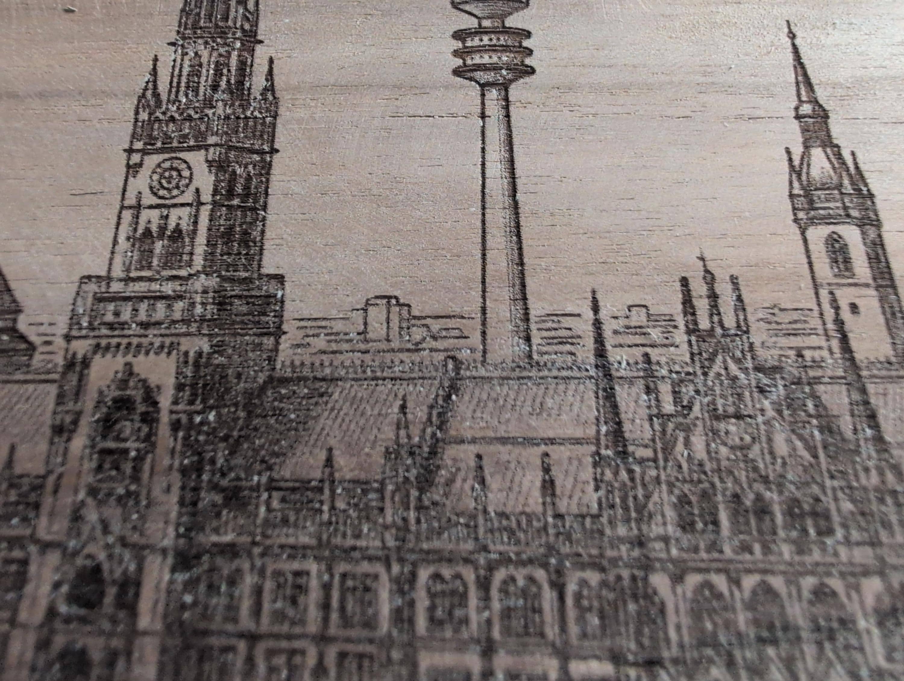 München für dahoam: Hochwertiges Brotzeitbrett mit Lasergravur